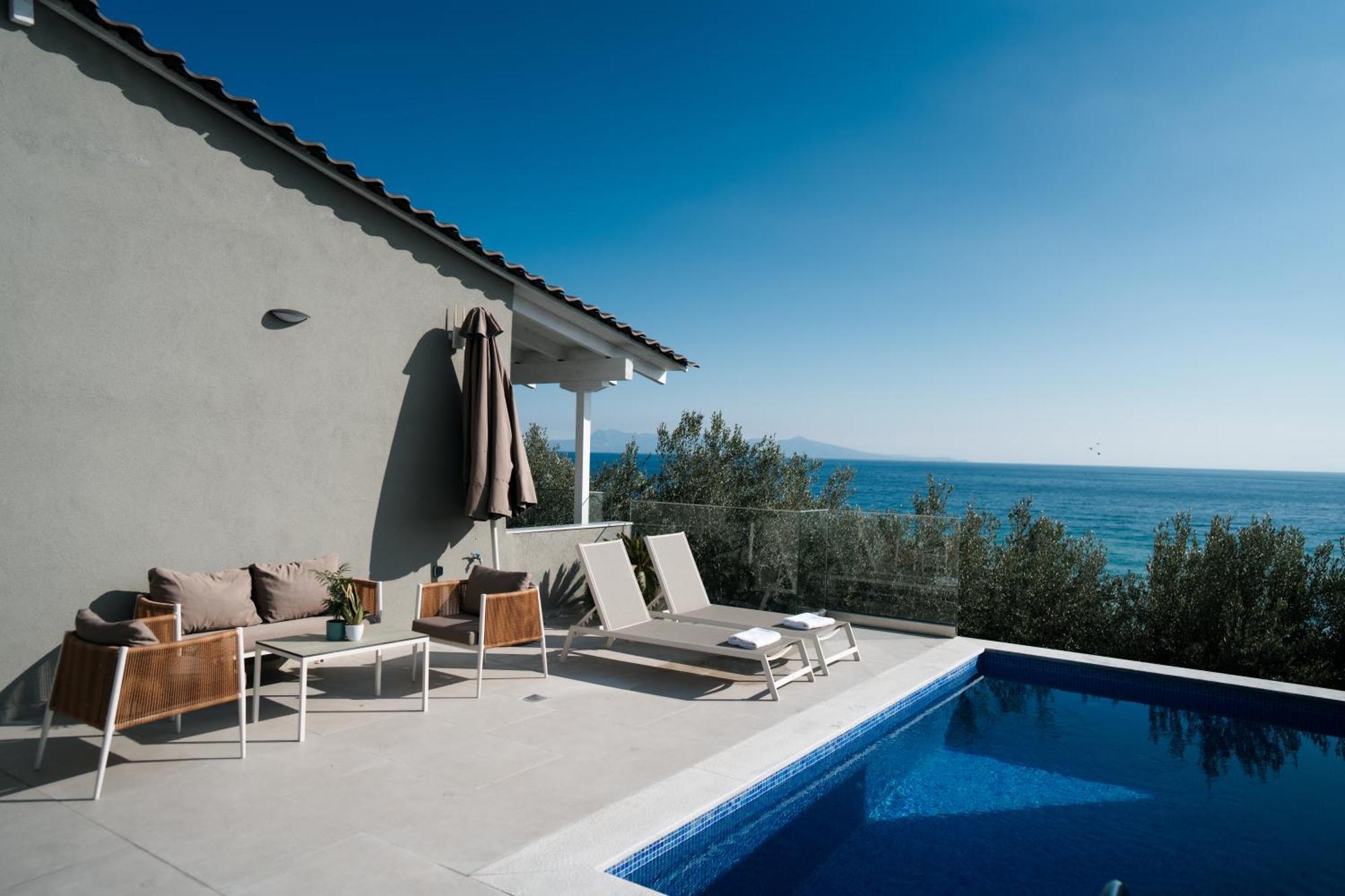 Aegean View Villa Loutra Elevtheron Bagian luar foto
