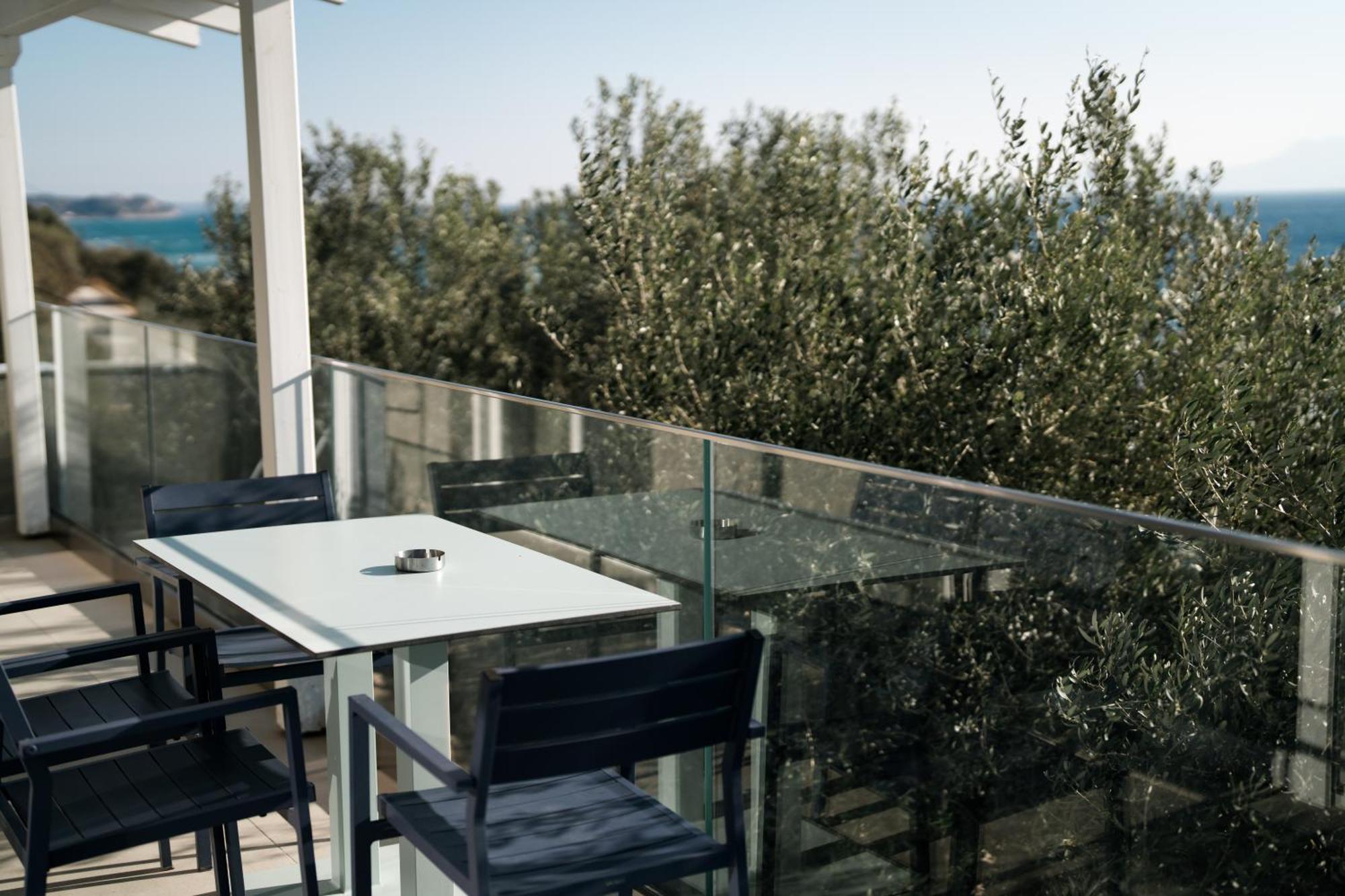 Aegean View Villa Loutra Elevtheron Bagian luar foto