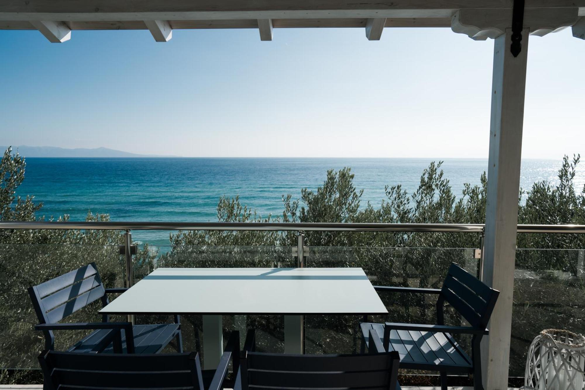 Aegean View Villa Loutra Elevtheron Bagian luar foto